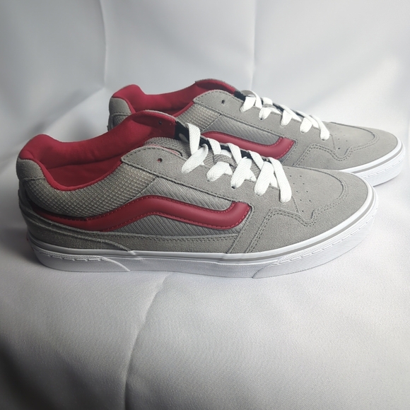 Vans low top sz 11 - Picture 4 of 12